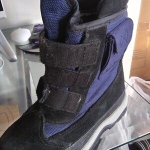 LL Bean Kids Hiking/Winter Boots Blue/Black With Side Pocket on Boot Size